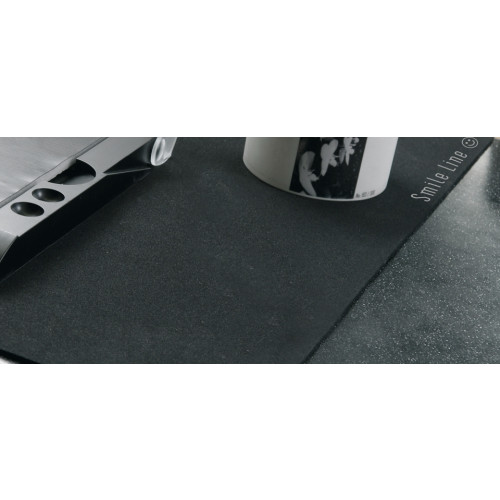 Smile Line Soft Mat - Black (1Pcs)